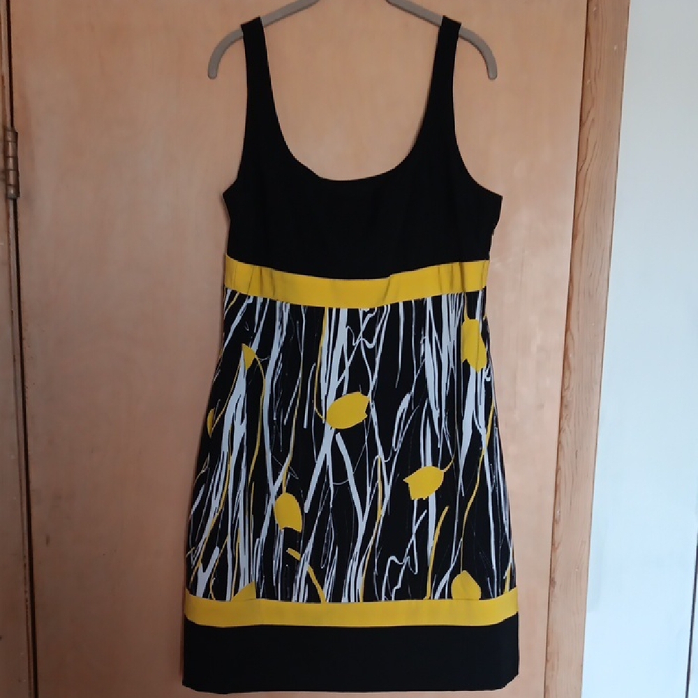 Ronni Nicole Dress